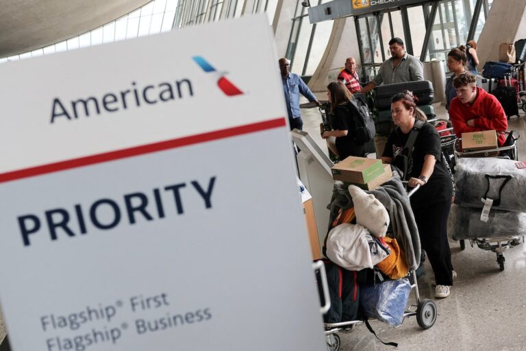 Trump Plans Expansion of Refugee Program for White South Africans ...